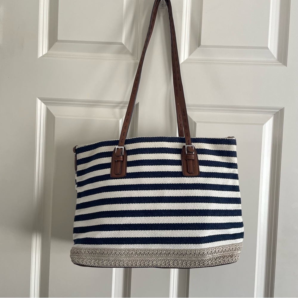 Dana Buchman Navy and White Striped Tote Shoulder NWOT - Picture 2 of 5